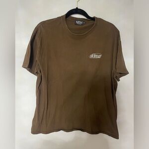 Brown short sleeve top